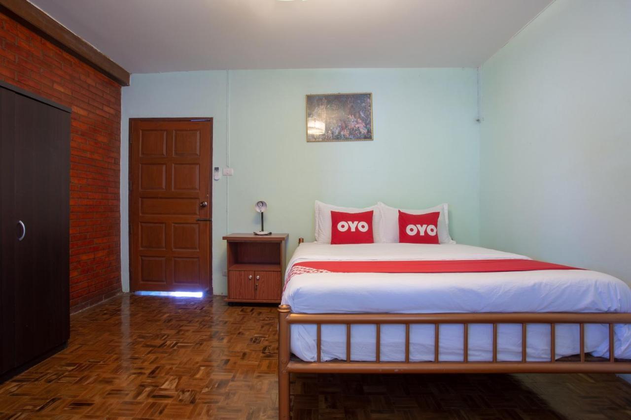 Oyo 909 Guiding Star Resort Chiang Mai Esterno foto