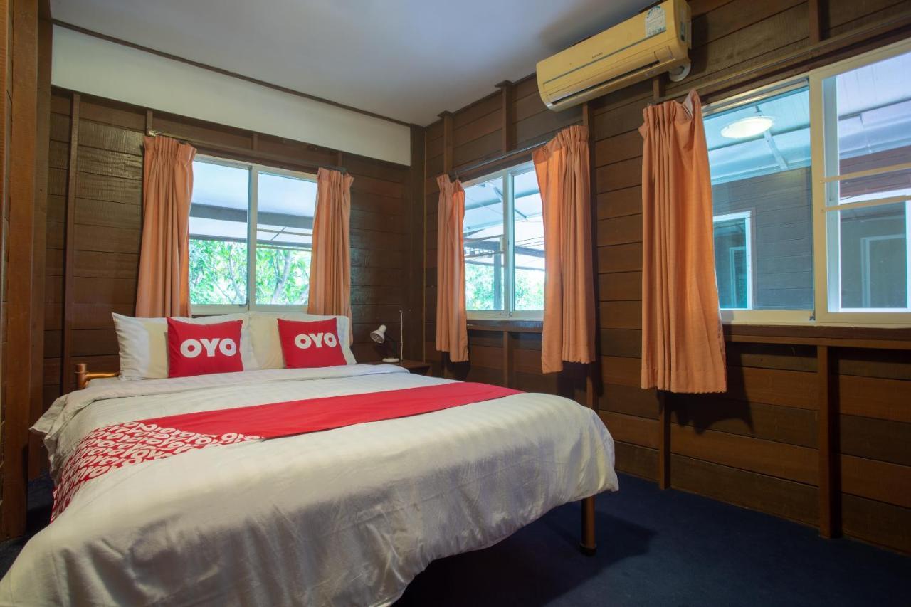 Oyo 909 Guiding Star Resort Chiang Mai Esterno foto