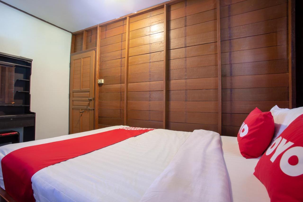 Oyo 909 Guiding Star Resort Chiang Mai Esterno foto