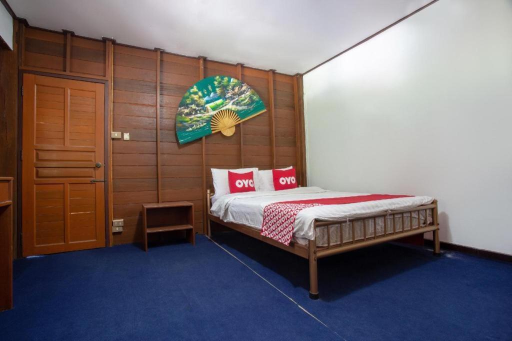 Oyo 909 Guiding Star Resort Chiang Mai Esterno foto