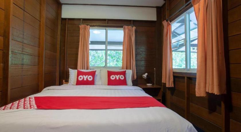 Oyo 909 Guiding Star Resort Chiang Mai Esterno foto