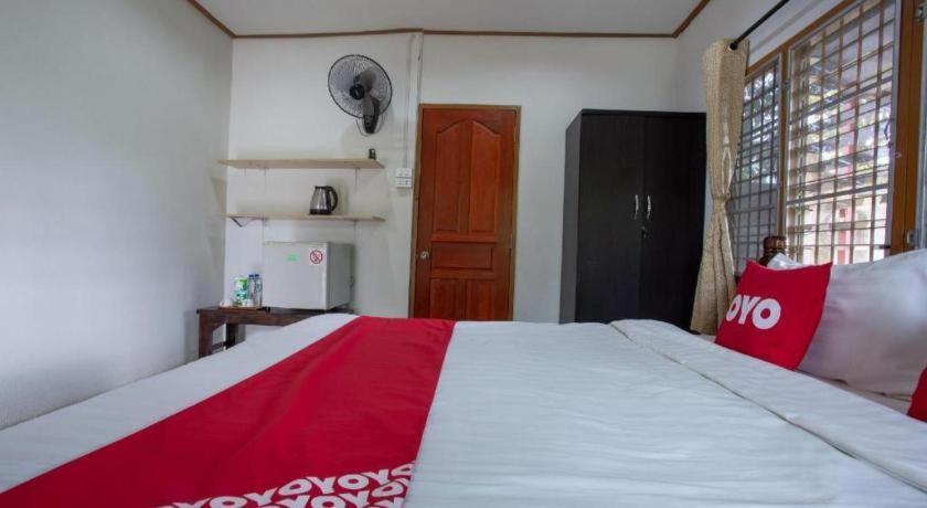 Oyo 909 Guiding Star Resort Chiang Mai Esterno foto